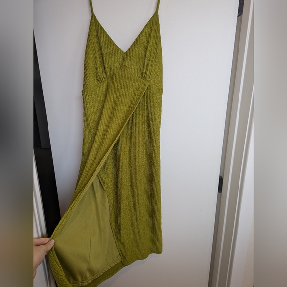 Lulu's, Size M, Dress - Picture 2 of 9